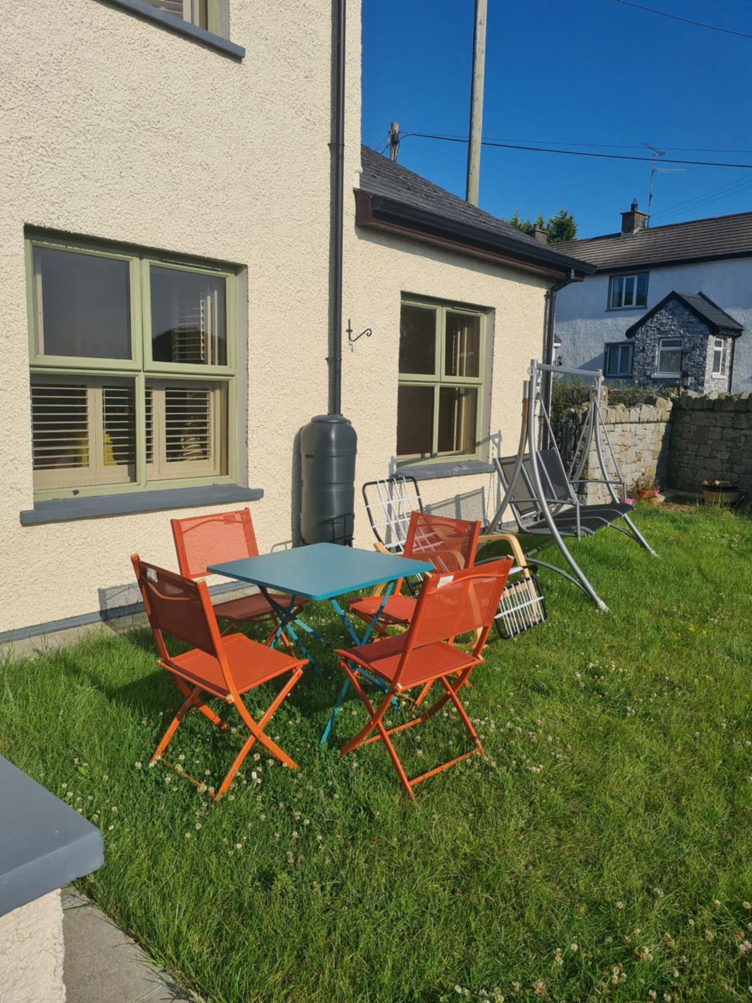Apartamento The Aul Shop & Public House -Entire Private Annexe Kilcoo Exterior foto