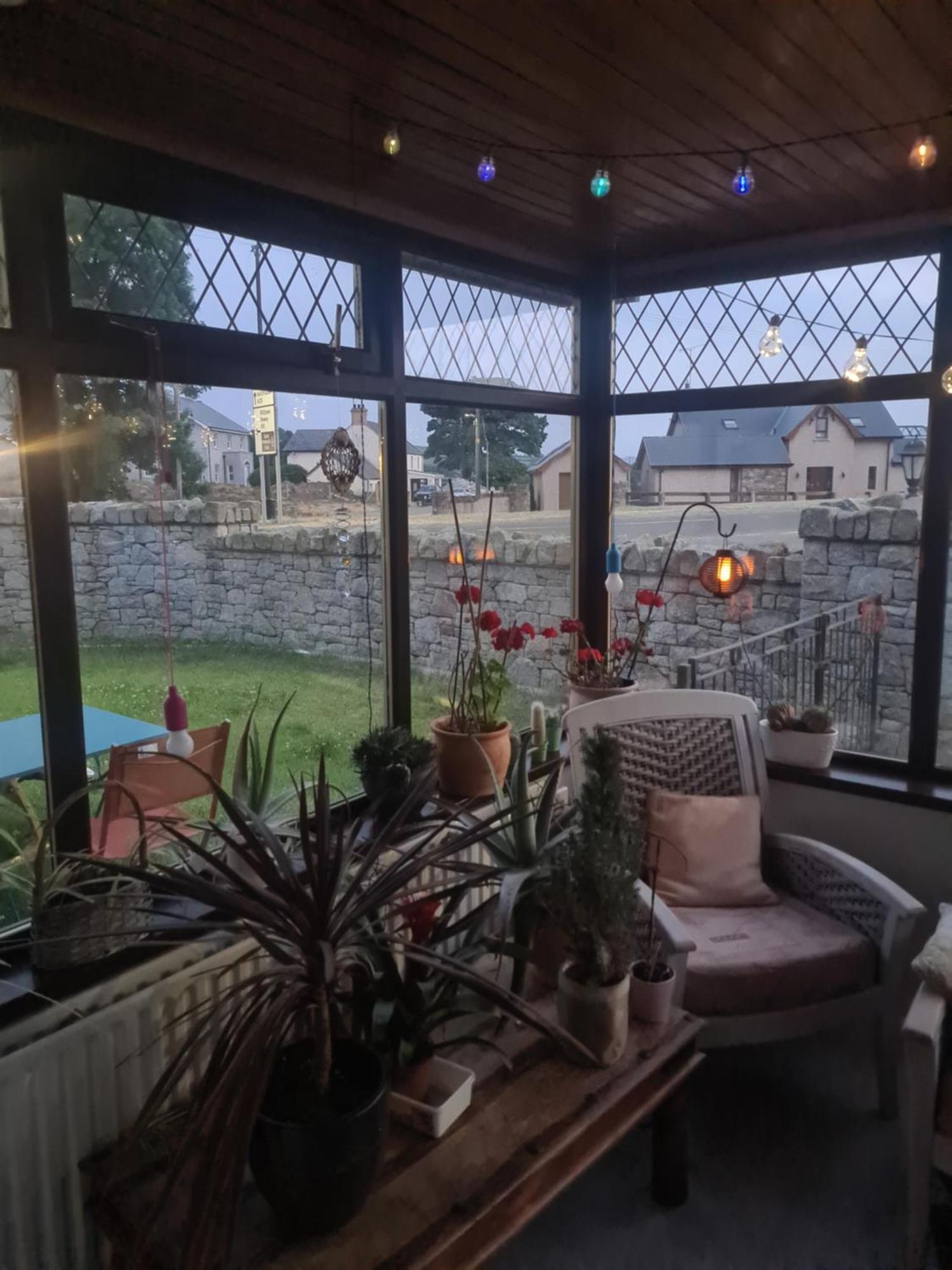 Apartamento The Aul Shop & Public House -Entire Private Annexe Kilcoo Exterior foto