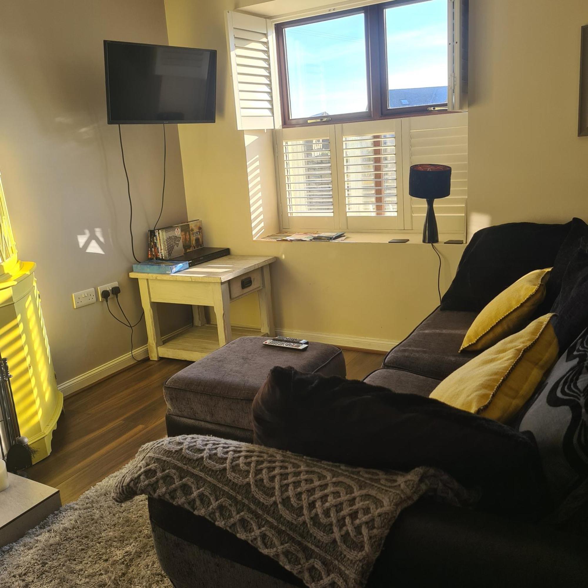 Apartamento The Aul Shop & Public House -Entire Private Annexe Kilcoo Exterior foto